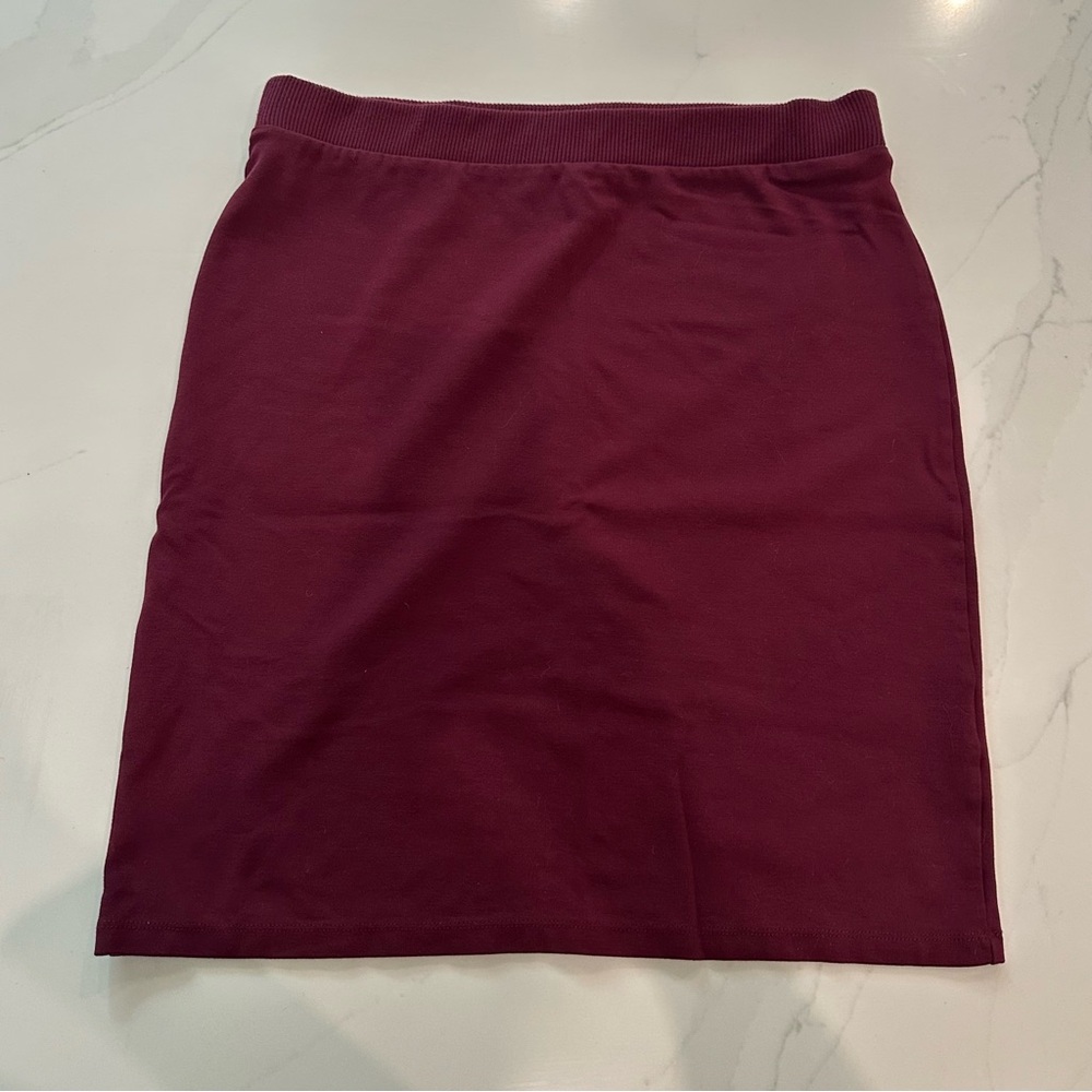 Banana Republic Burgundy Pencil Skirt